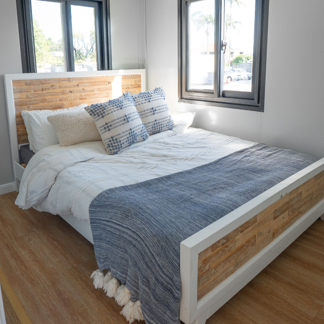 20ft | The Bach 1-Bedroom